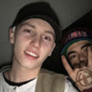 Meet your Posher, Aurora